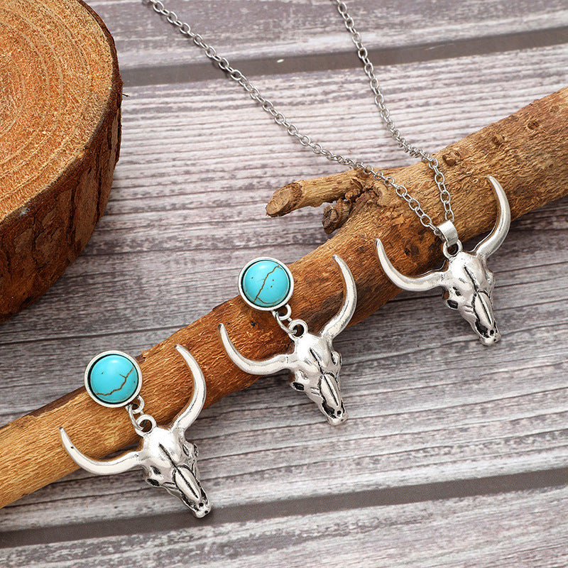 Wholesale Summer beach style alloy bull head silver necklace